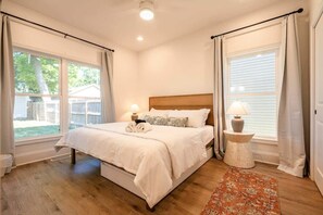 3 Schlafzimmer, Bügeleisen/Bügelbrett, WLAN, Bettwäsche