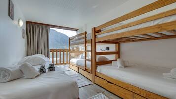 4 camere, Wi-Fi gratuito, lenzuola