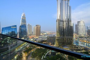 Property grounds - Stylish 3BR in Address Opera, Burj Khalifa View (Dubai)