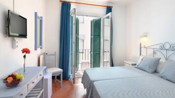 Bureau, espace de travail pour ordinateur portable, Wi-Fi gratuit