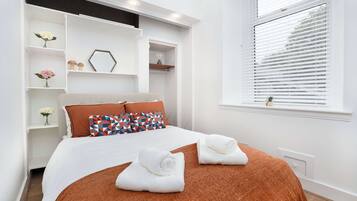 1 quarto, ferros/tábuas de passar roupa, Wi-Fi, roupa de cama