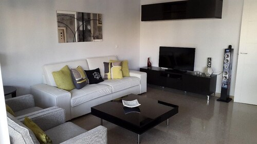 Modern and Stylish apartment in the heart of La Carihuela - Torremolinos