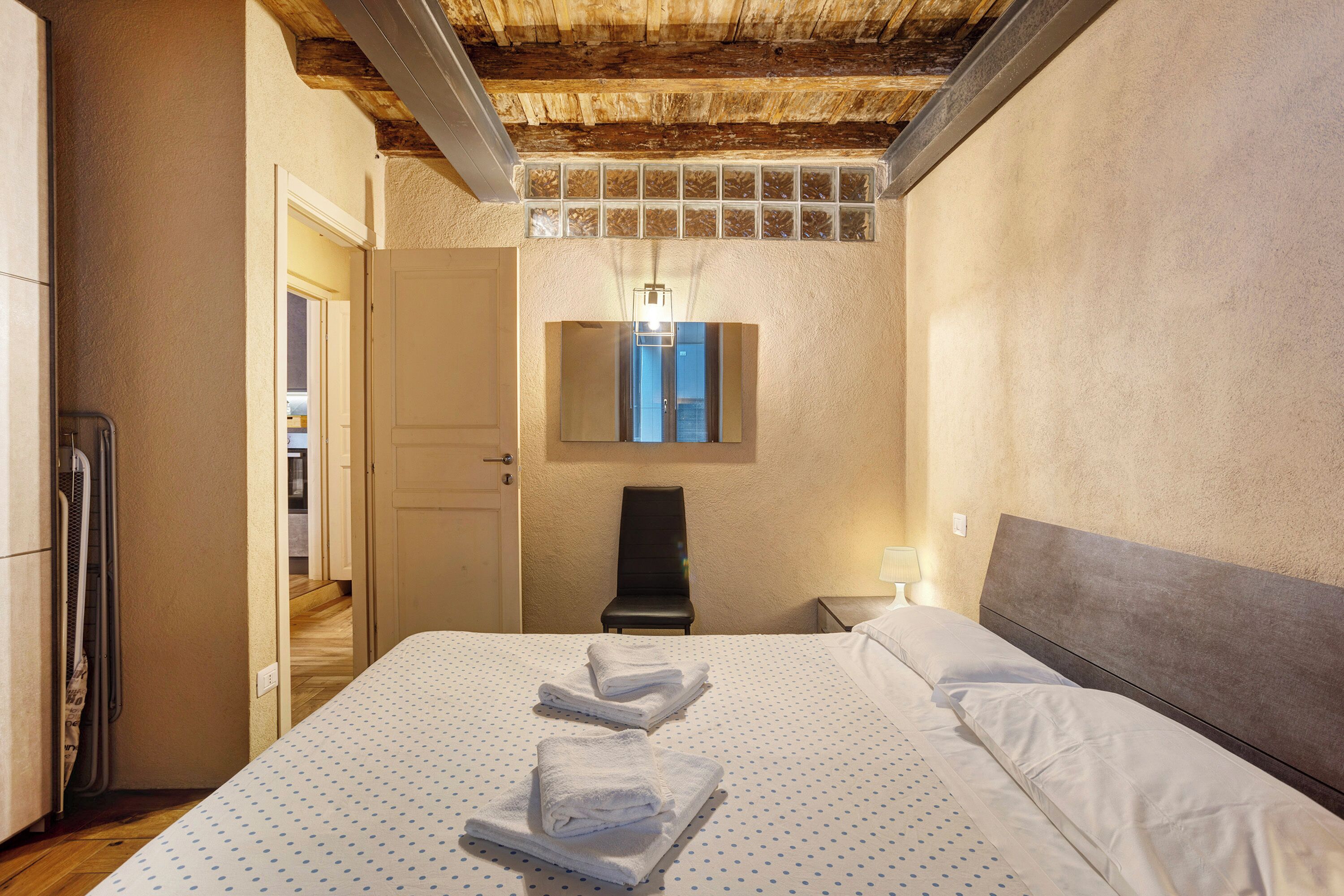 1 Schlafzimmer, Bügeleisen/Bügelbrett, kostenloses WLAN, Bettwäsche