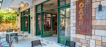 Apartment 'Maisonette' with Shared Terrace, Wi-Fi and Air Conditioning