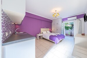 1 bedroom, free WiFi, bed sheets