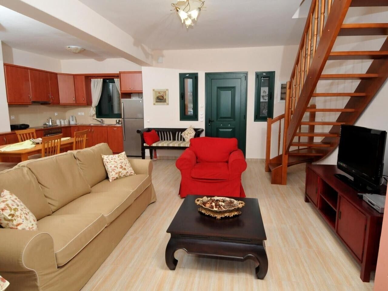 TV, fireplace, DVD player