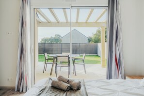 3 soverom, strykejern/-brett, wi-fi (inkludert) og sengetøy