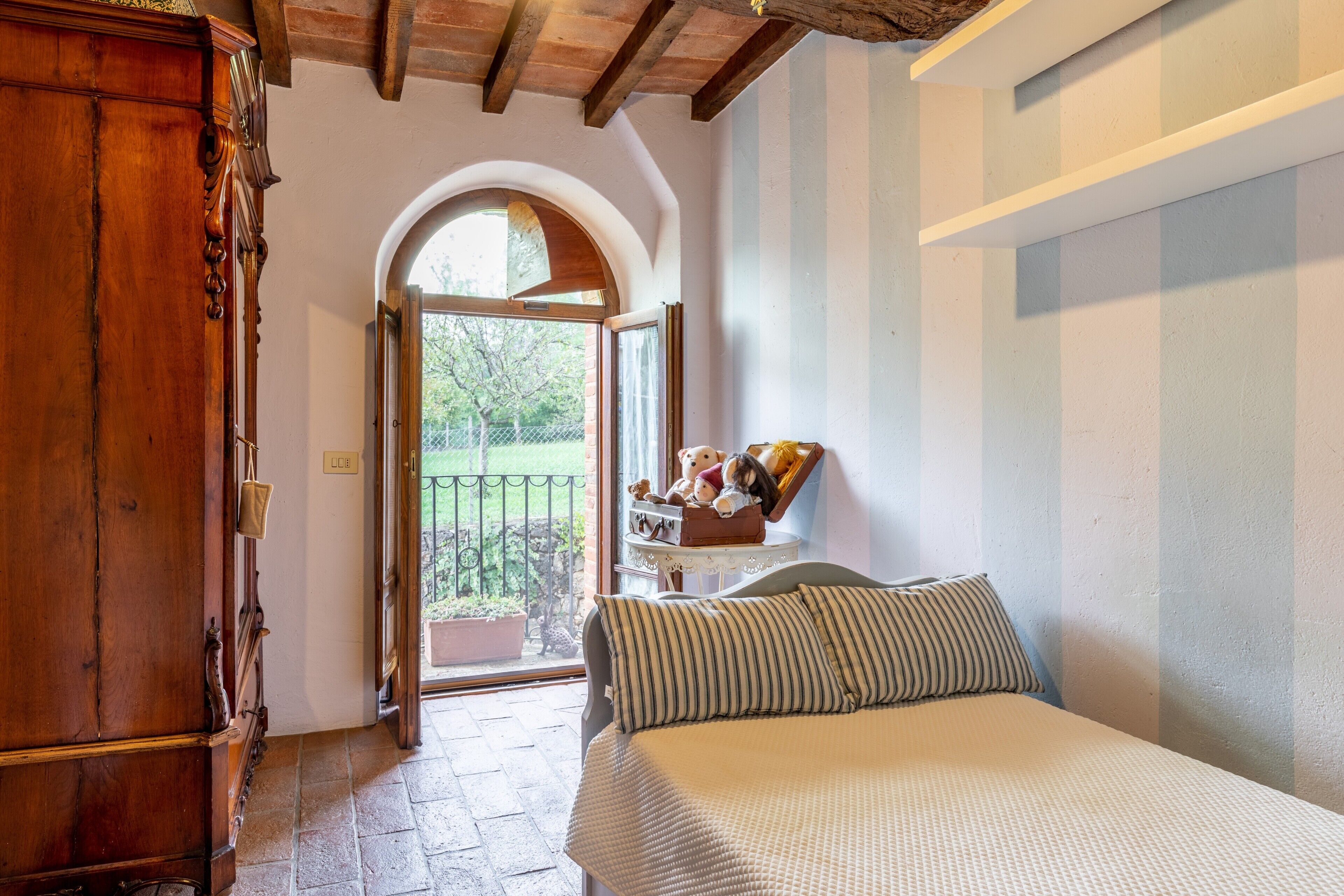 3 camere, ferro/asse da stiro, Wi-Fi gratuito, lenzuola