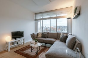 2 habitaciones, escritorio y acceso a internet 