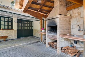 House - Quinta dos Abutitos in Santo Ant nio da Serra (Santa Cruz)