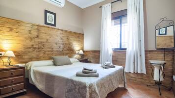 2 slaapkamers, een strijkplank/strijkijzer, gratis wifi