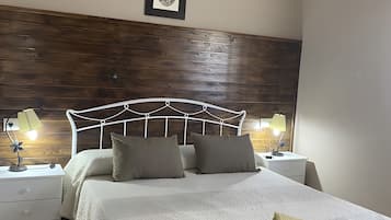 2 bedrooms, iron/ironing board, free WiFi
