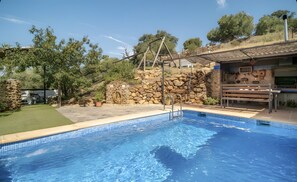 Pool - Villa 'La Cañada' with Lake View, Wi-Fi and Air Conditioning (El Gastor)