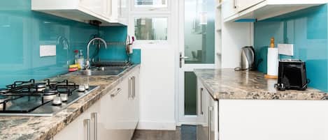 Fridge, microwave, oven, dishwasher