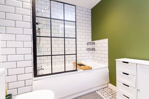 Shower, hair dryer, shampoo