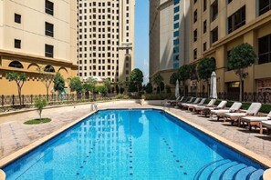 Pool - Marina and Sea View Luxury Apartment (Dubai)