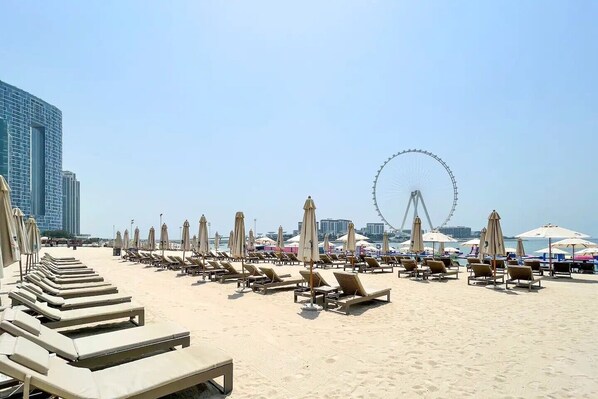 On the beach - Marina and Sea View Luxury Apartment (Dubai)