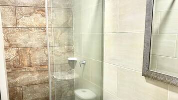 1 habitación y wifi gratis