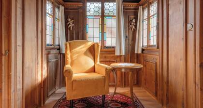 Room 'Hirschen Fürstenzimmer' with Mountain View, Shared Terrace and Wi-Fi