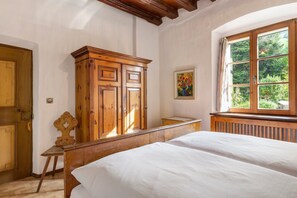 1 makuuhuone, ilmainen Wi-Fi, vuodevaatteet