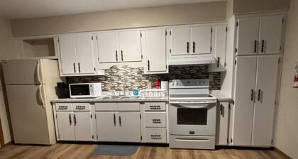 Red Barn Village: Fully Furnished 2 Bed with Bath