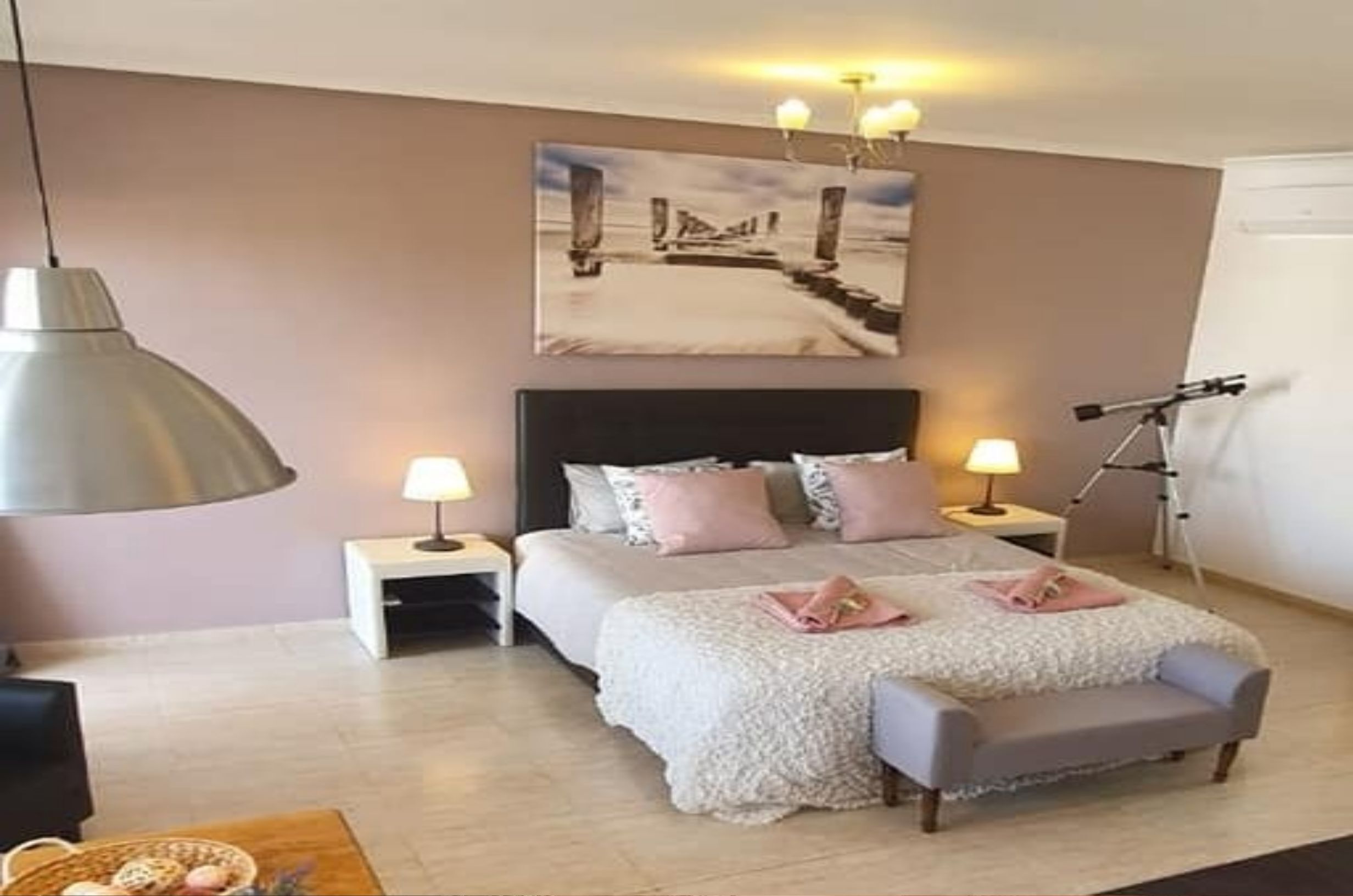 6 chambres, fer et planche à repasser, lit parapluie, Wi-Fi