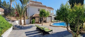 Luxury Villa 5 Stars With 6 Bedrooms, 4 Bathrooms and Private Pool