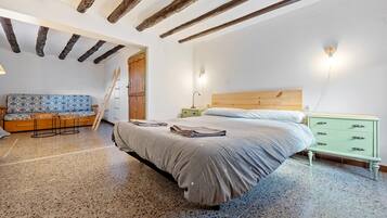 3 Schlafzimmer, Bügeleisen/Bügelbrett, kostenloses WLAN, Bettwäsche