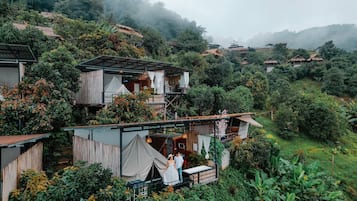 Fachada de la propiedad