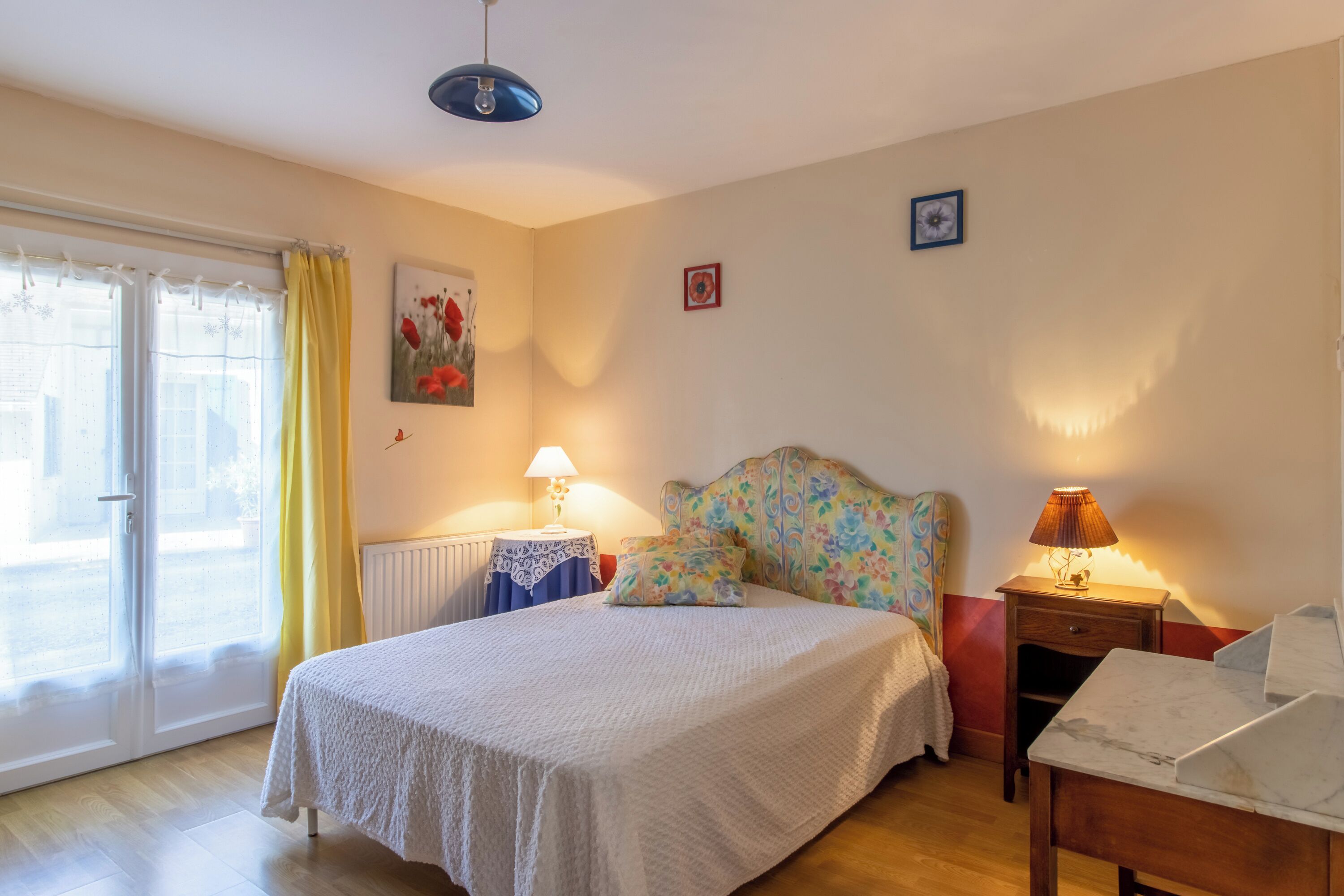 4 chambres, fer et planche à repasser, Wi-Fi gratuit