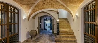 Apartment 'Apartaments Can Gibert - Aiguamolls' with Private Terrace, Wi-Fi and Air Conditioning