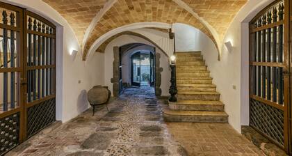 Apartment 'Apartaments Can Gibert - Albera' with Private Terrace, Wi-Fi and Air Conditioning