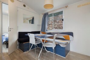 Dining - Mobile Home 'Stella Alpina' with Lake View, Wi-Fi and Air Conditioning (Brenzone)