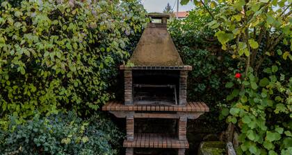 Cottage 'Zadorra Etxea Casa' with Mountain View, Private Terrace and Wi-Fi