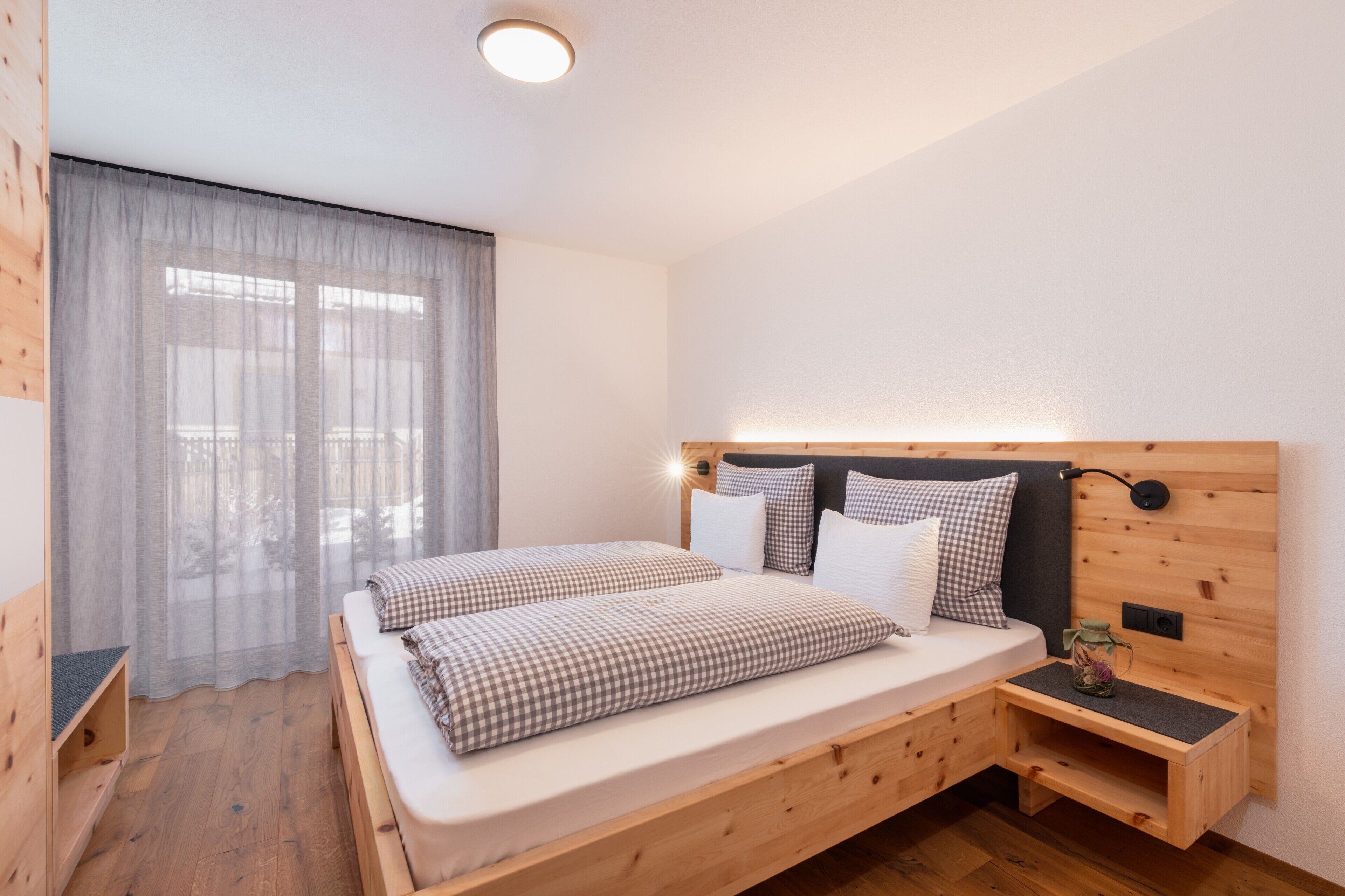2 habitaciones, wifi gratis y ropa de cama 