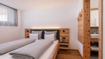 2 habitaciones, wifi gratis y ropa de cama