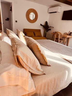 3 chambres, fer et planche Ă repasser, accĂšs au Wi-Fi (inclus)