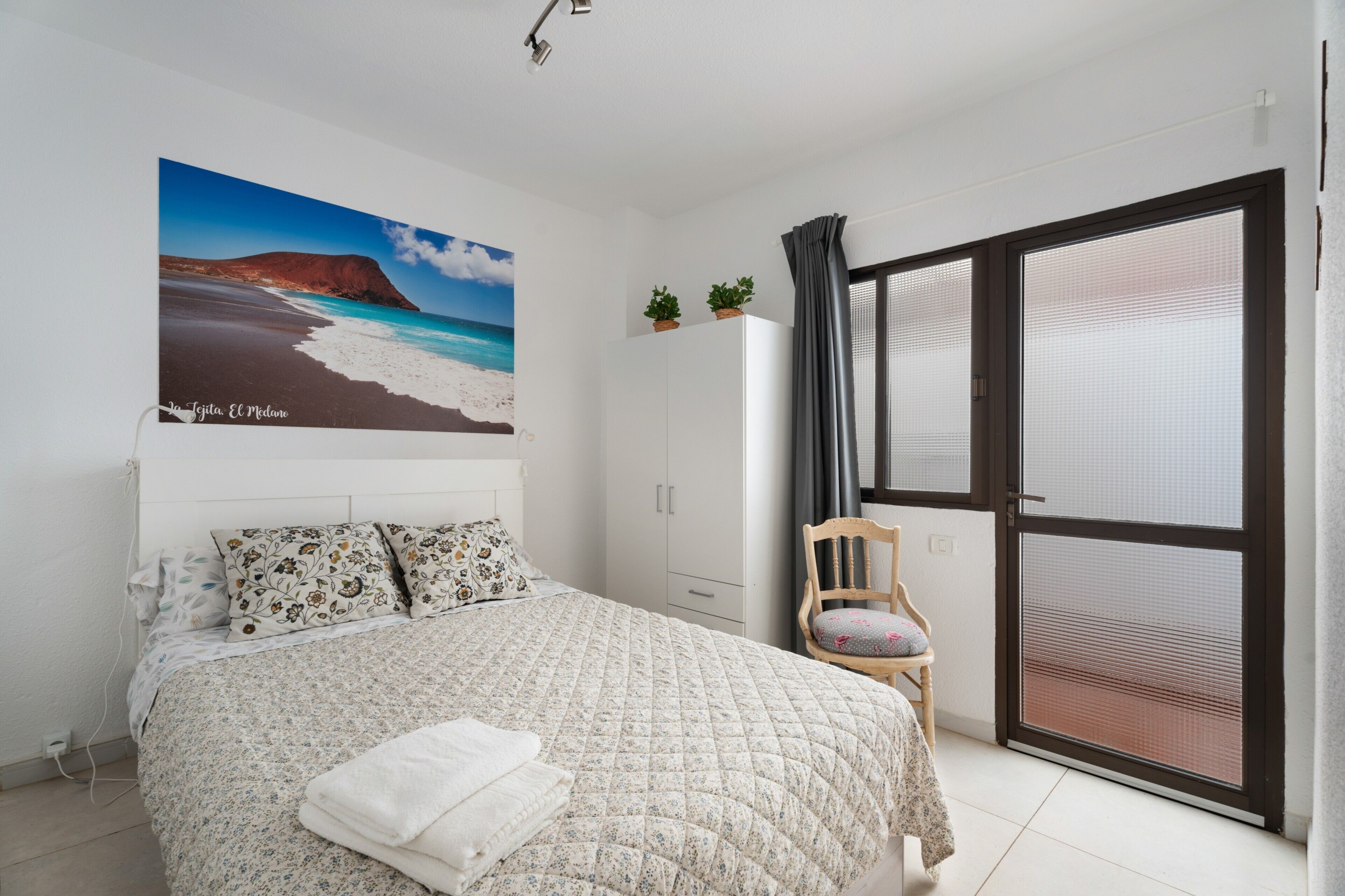 2 camere, ferro/asse da stiro, Wi-Fi gratuito, lenzuola