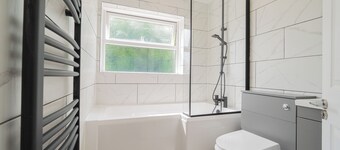 Beautiful 2 bedroom full-furnished semi-detached house with parking 