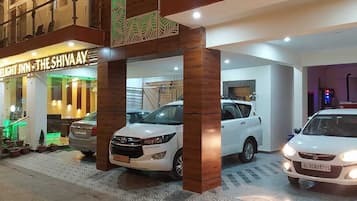 Estacionamiento gratuito con horario prolongado