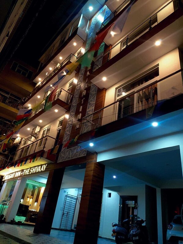 Front of property – evening/night