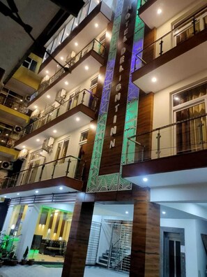 Front of property – evening/night - Hotel The Shivaay - Delight Inn  (Rishikesh)
