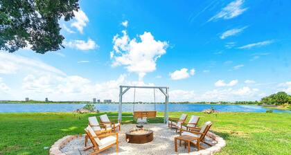 Waterfront Villa w/ Pool Game Room