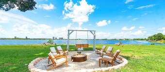 Waterfront Villa w/ Pool Game Room