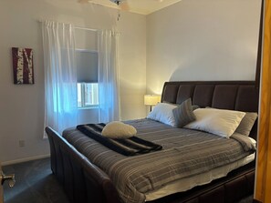 2 habitaciones, escritorio, wifi gratis y ropa de cama 