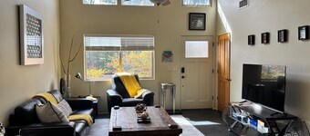 Private condo in the heart of charming Uptown Sedona