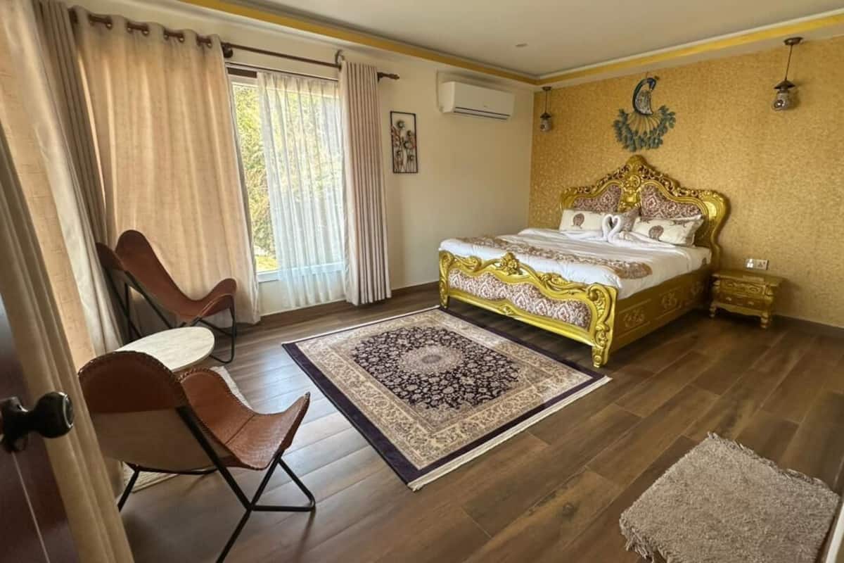 Executive Studio Suite