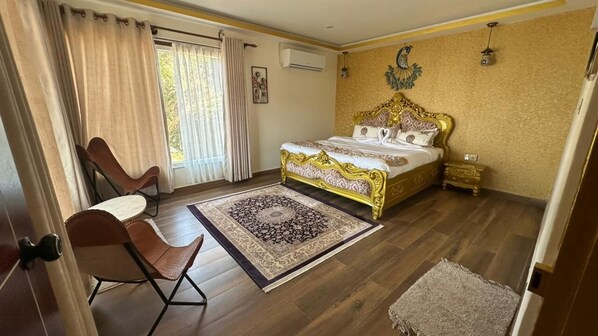 Executive Studio Suite - Mattikhan Mountain View Resort (Pokhara)