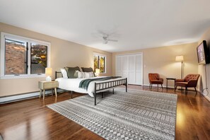 4 camere, una scrivania, ferro/asse da stiro, Wi-Fi gratuito