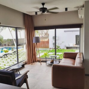 Living area - 3-bedroom luxury beach villa in serene Ghana with AC, WiFi. Enjoy relaxation (Ghana)